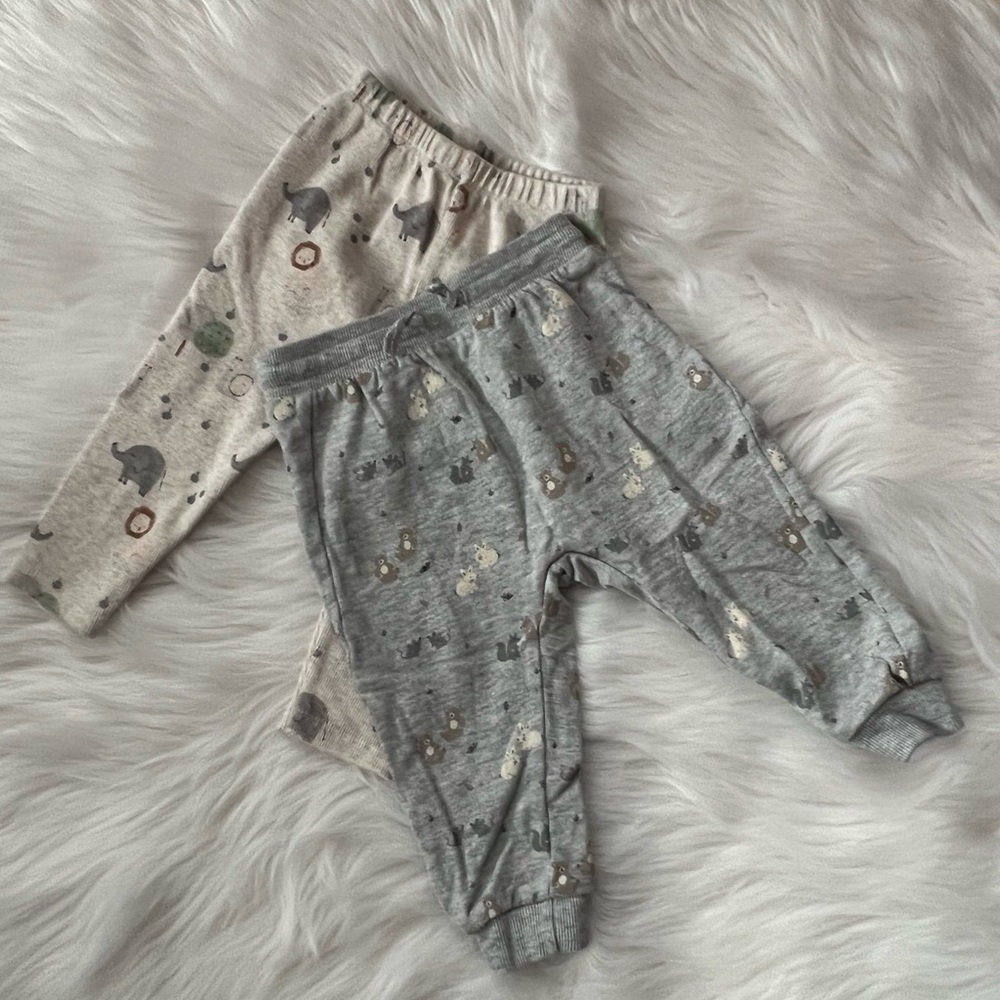 H&M Pants unisex set of 2 (9-12M)